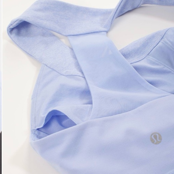 Lululemon Scoop Neck Yoga Tank Top size 6 - Picture 4 of 6